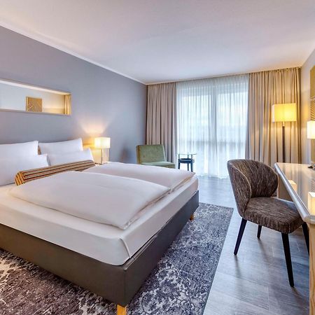 Mercure Duesseldorf Карст Екстер'єр фото