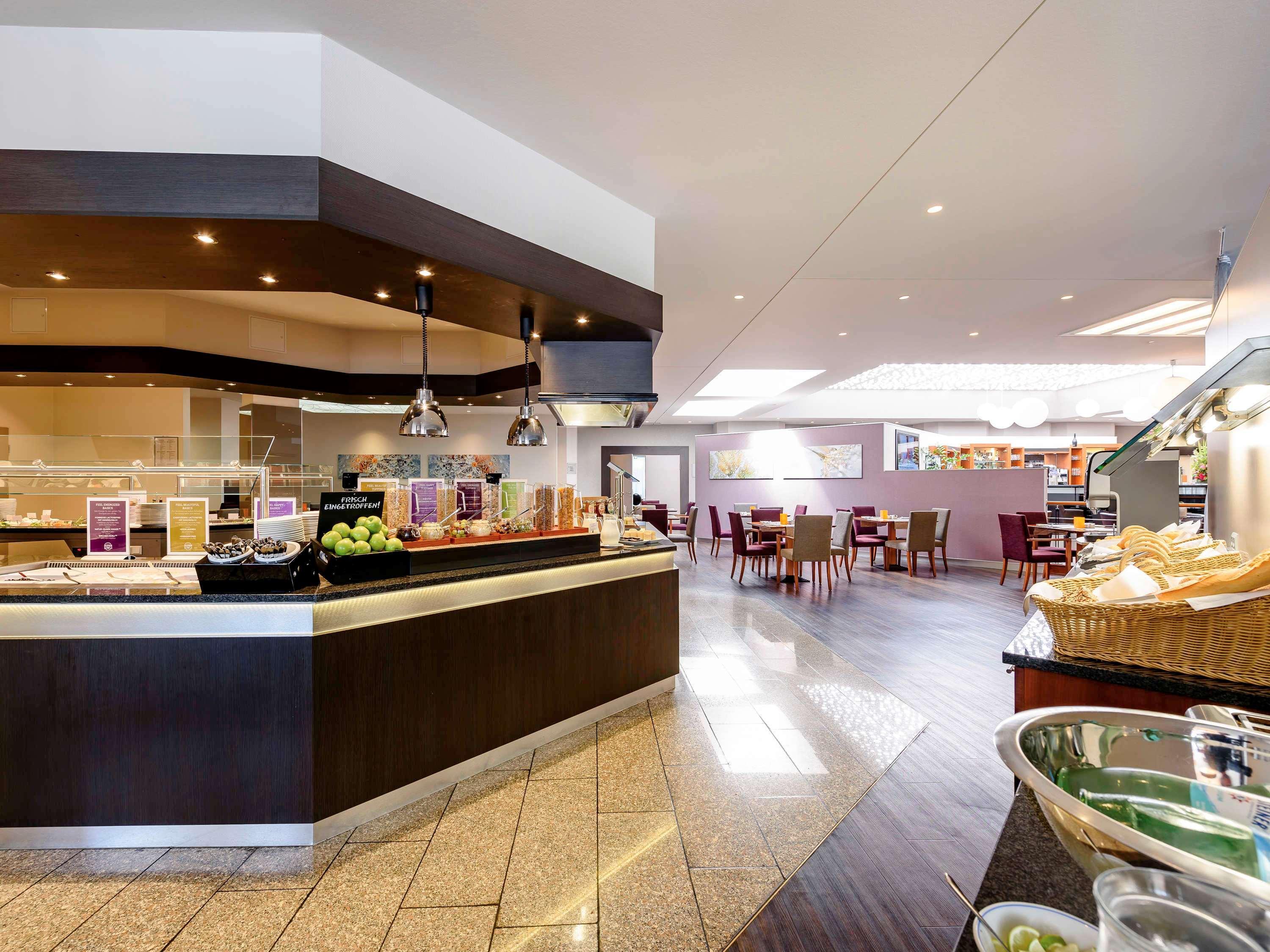 Mercure Duesseldorf Карст Екстер'єр фото
