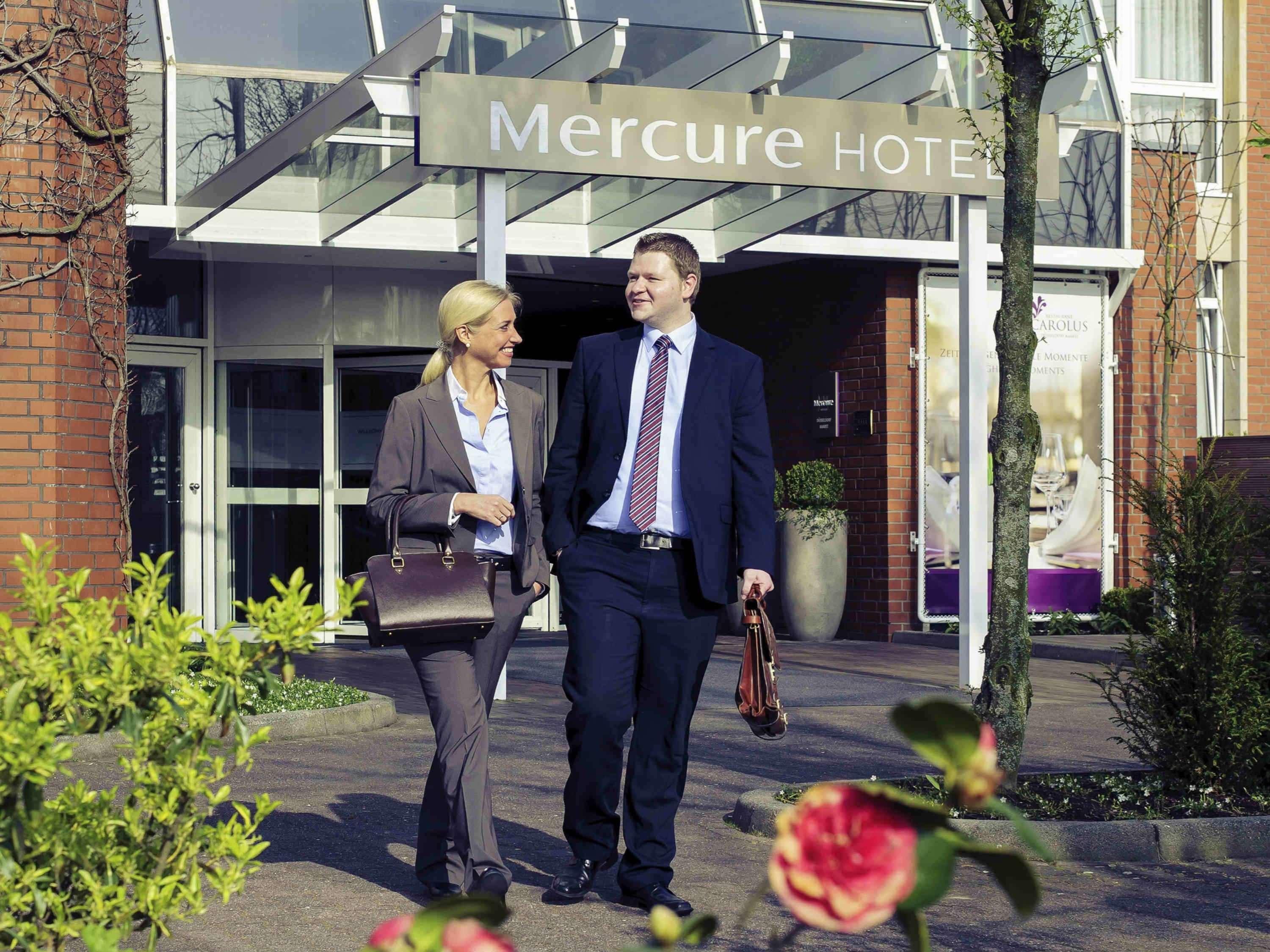 Mercure Duesseldorf Карст Екстер'єр фото