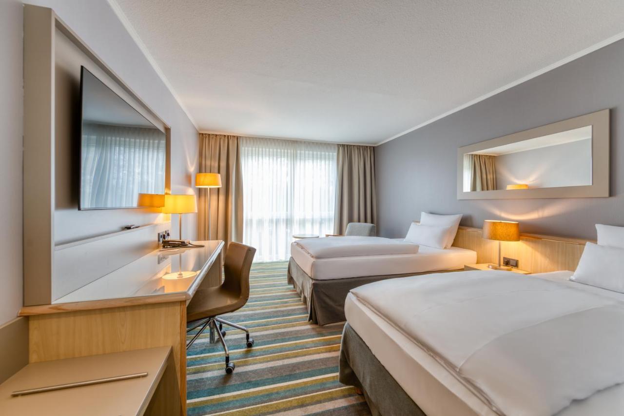 Mercure Duesseldorf Карст Екстер'єр фото